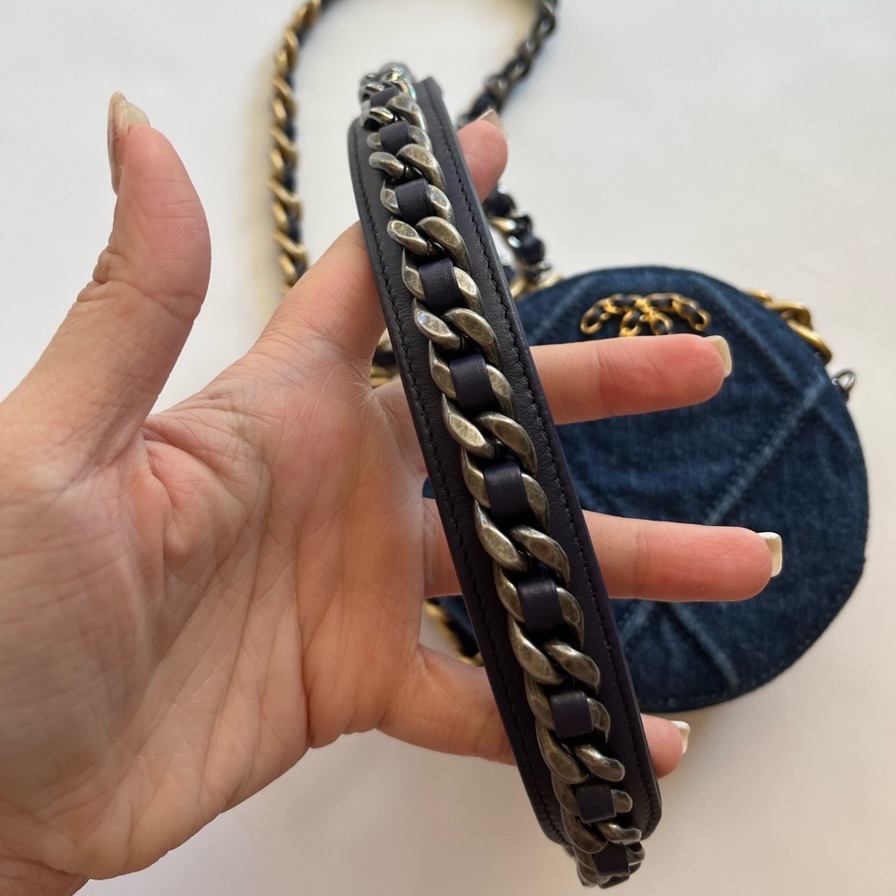 AUTHENTIC Chanel Round Denim mini bag - Picture 8 of 11